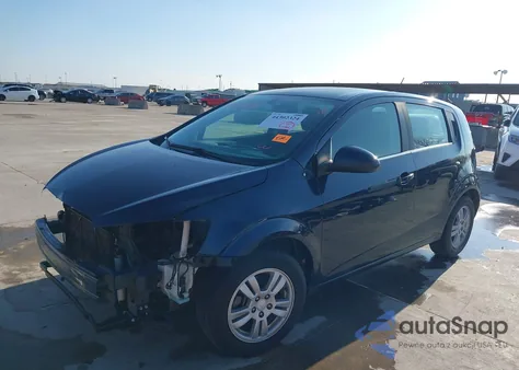 2016 Chevrolet Sonic Lt Auto z USA, uszkodzony, nr VIN 1G1JC6SH3G4166140